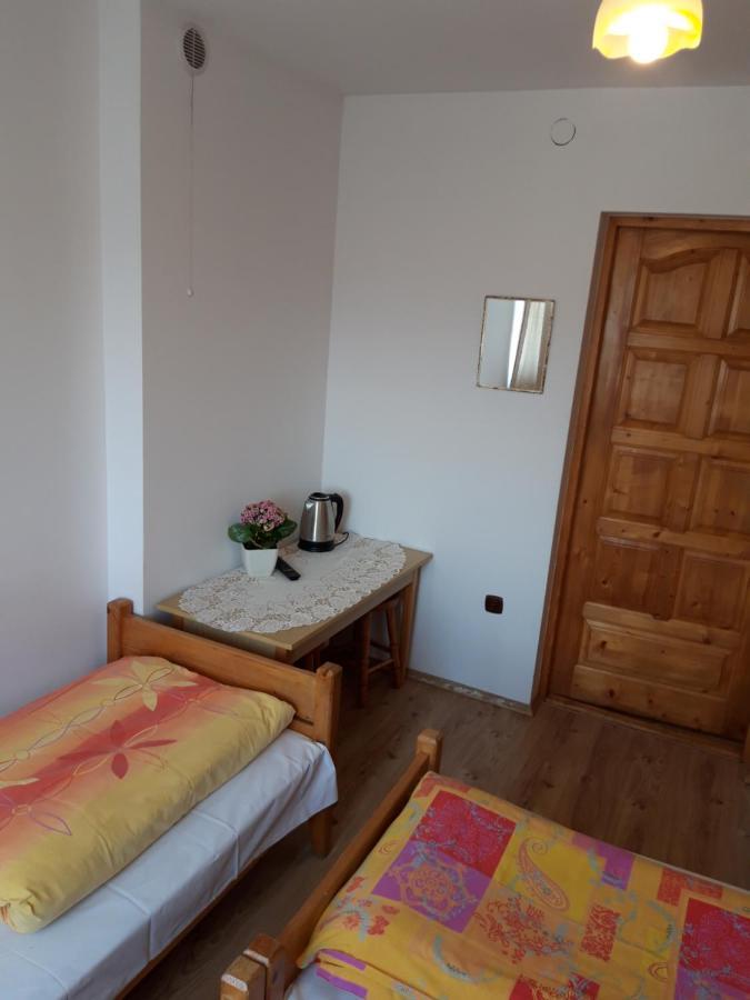 Pod Tatarska Gora Apartment เบียวีดูนาเยซ ภายนอก รูปภาพ