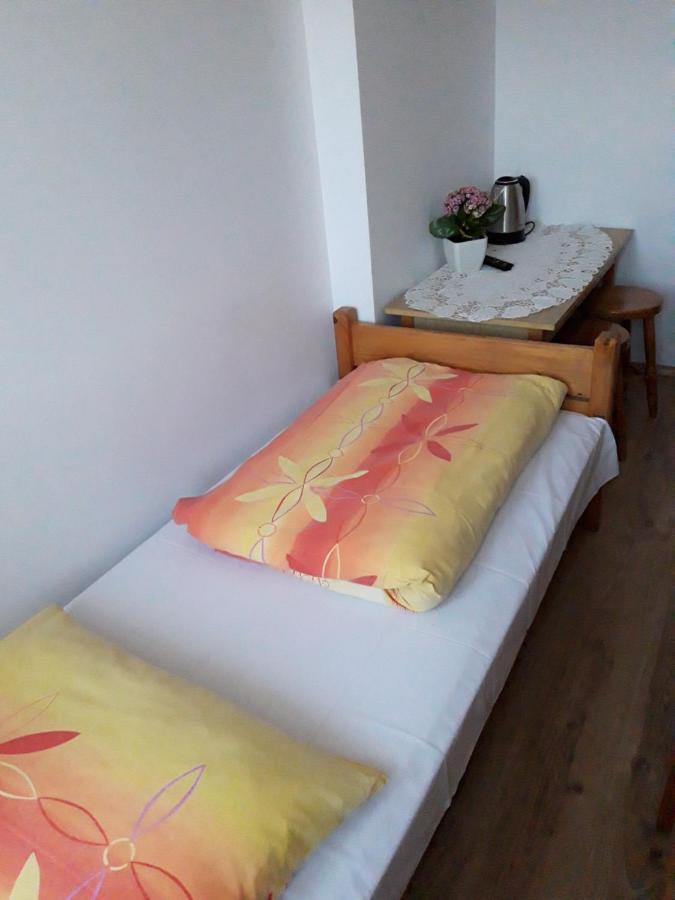 Pod Tatarska Gora Apartment เบียวีดูนาเยซ ภายนอก รูปภาพ
